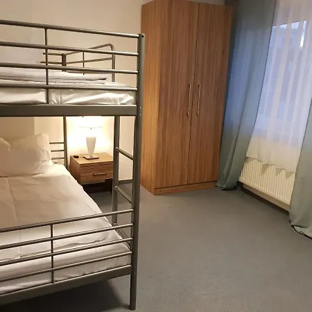 Awalon Zimmervermietung Vandrerhjem *